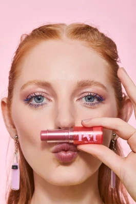 JUGO™ Creative Studio & Management Agency